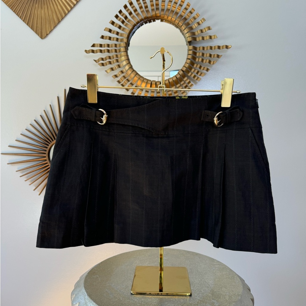 Gucci - Black Pinstriped Pleated Mini Skirt